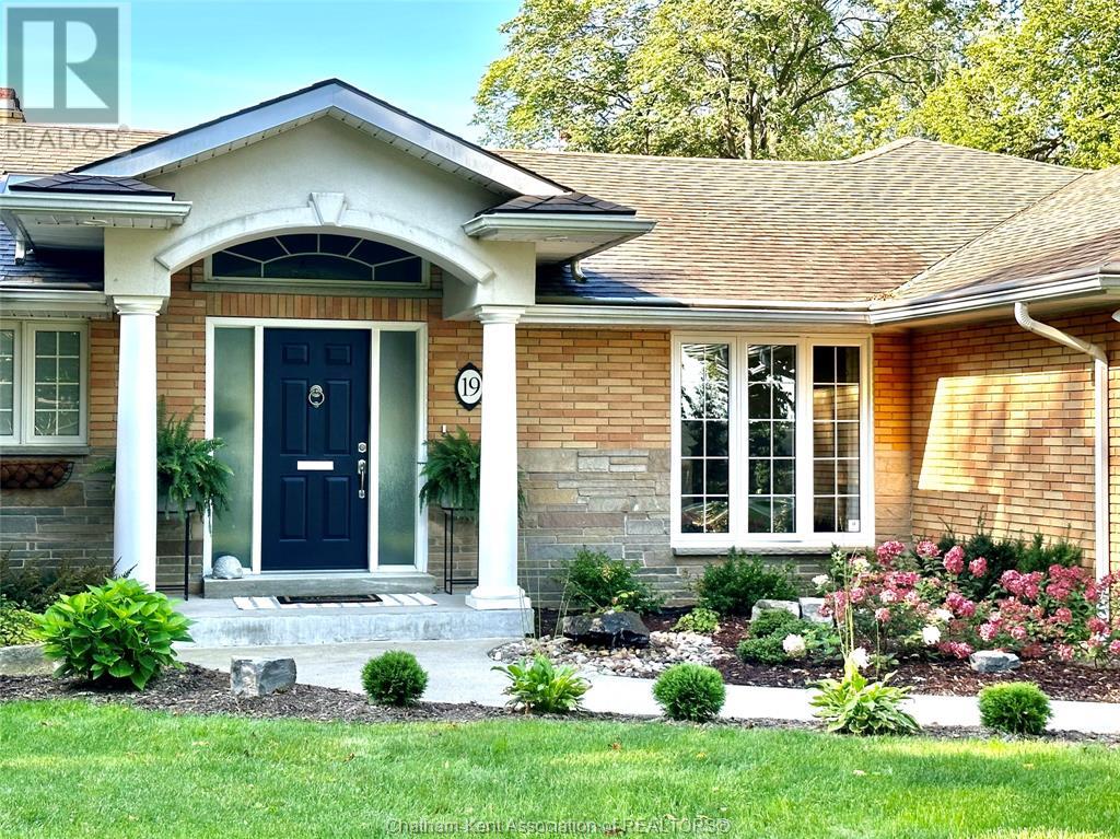 19 Briar Hill ROAD