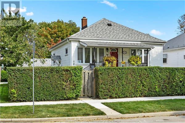 2504 ALEXIS, Windsor
