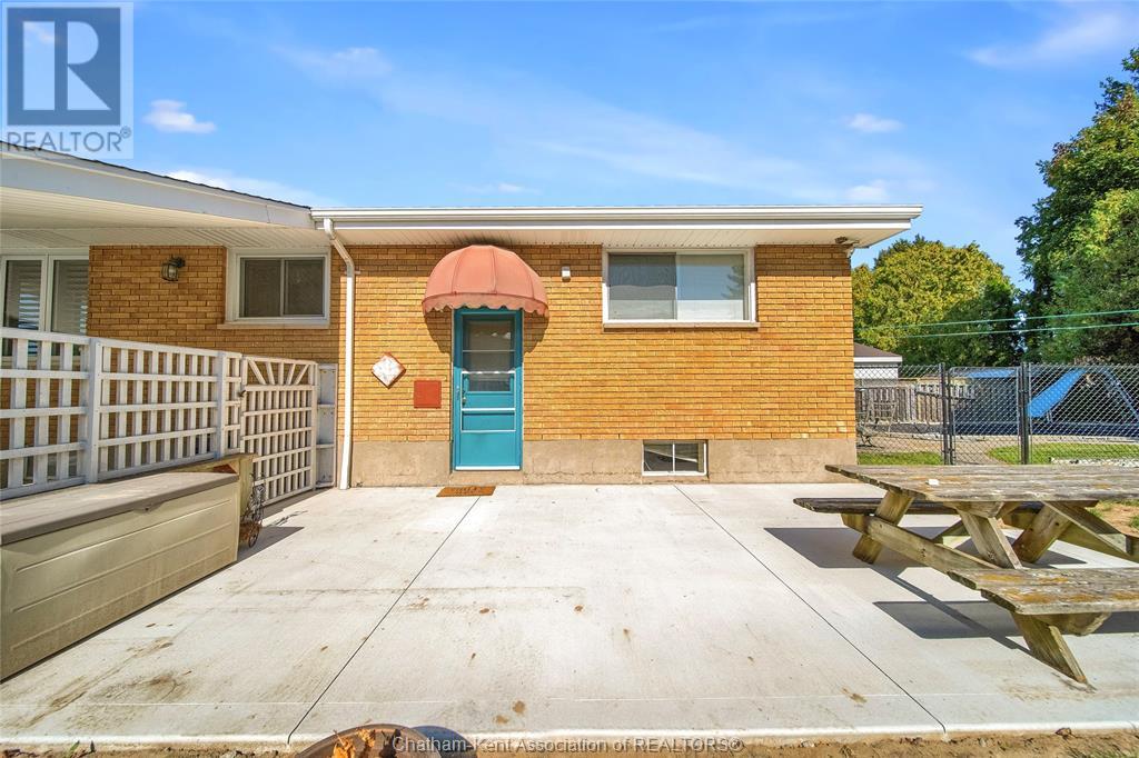 63 Dunvegan DRIVE