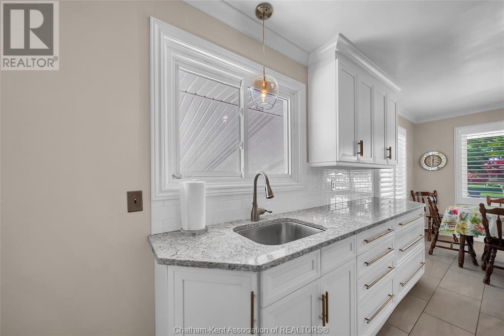 63 Dunvegan DRIVE