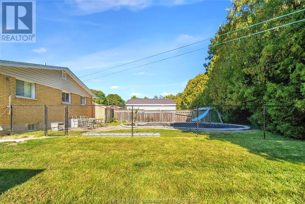 63 Dunvegan DRIVE