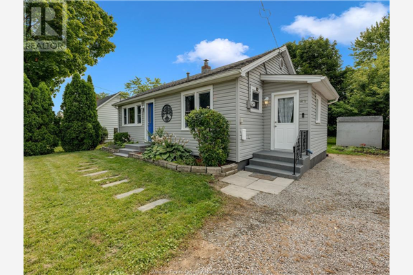 83 TISSIMAN AVENUE, Chatham