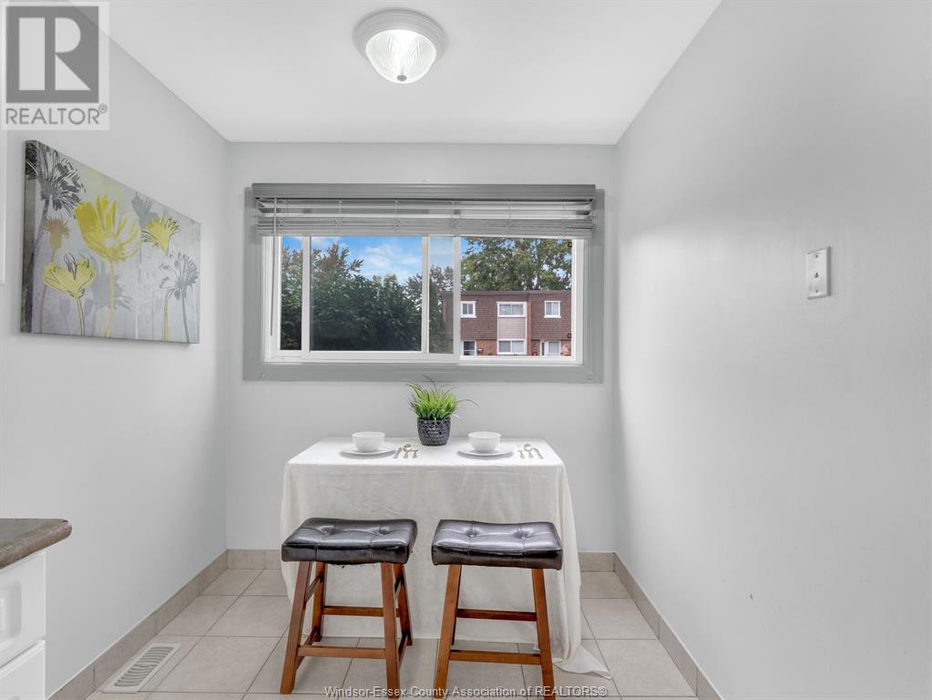 122 CRANBROOK COURT Unit# Unit 13, #Unit 13