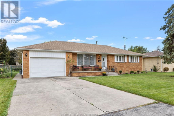 715 WALLACE, Windsor