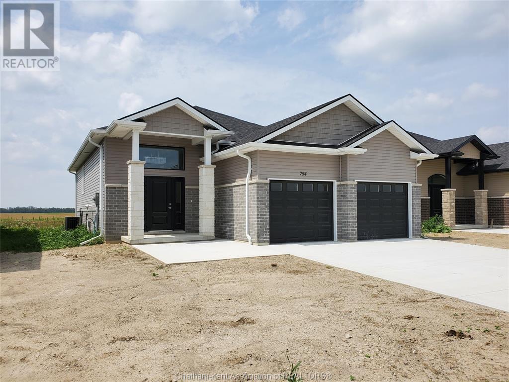 754 Keil DRIVE South