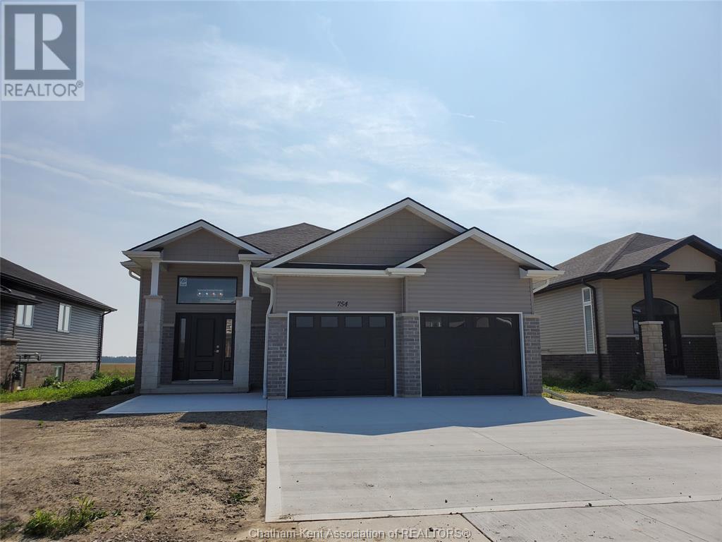 754 Keil DRIVE South