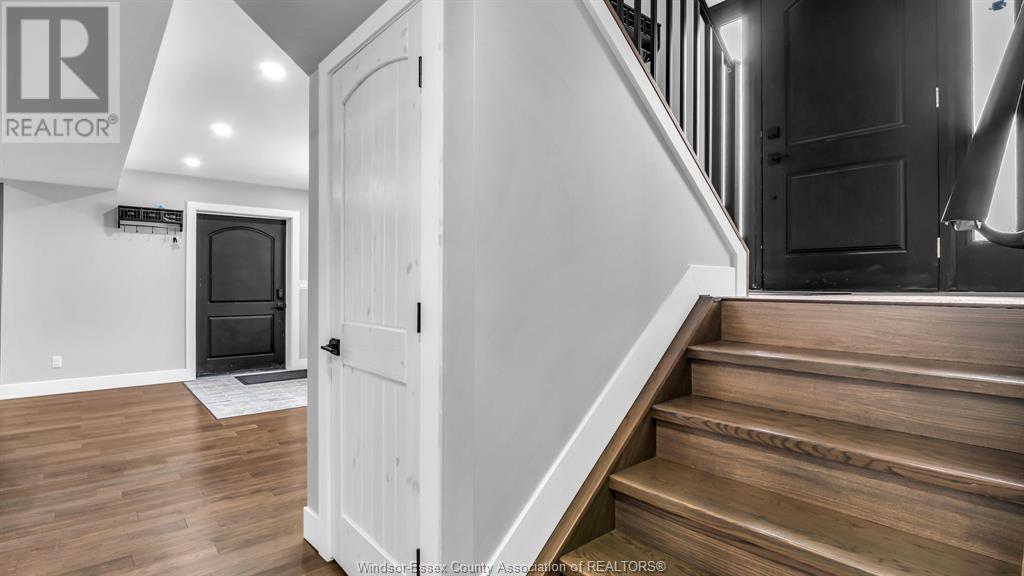 384 Erie View AVENUE