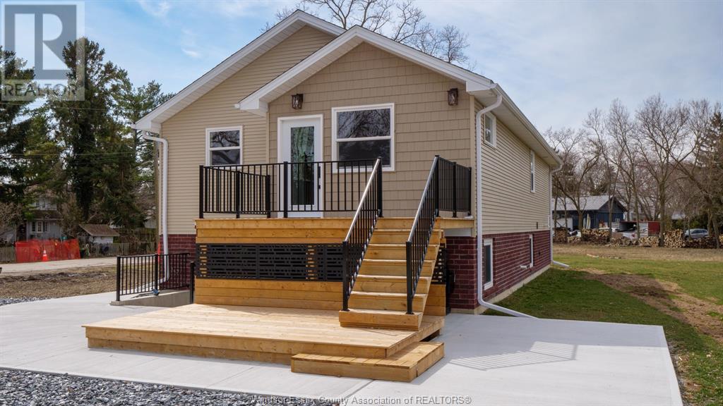 384 Erie View AVENUE