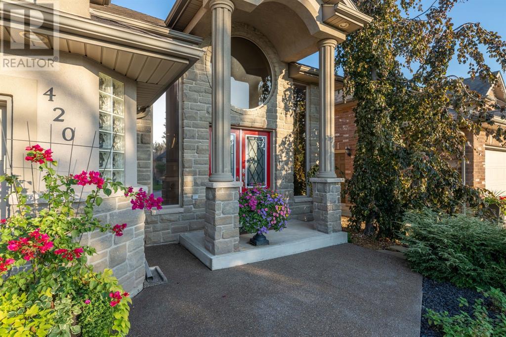 420 HADFIELD CRESCENT