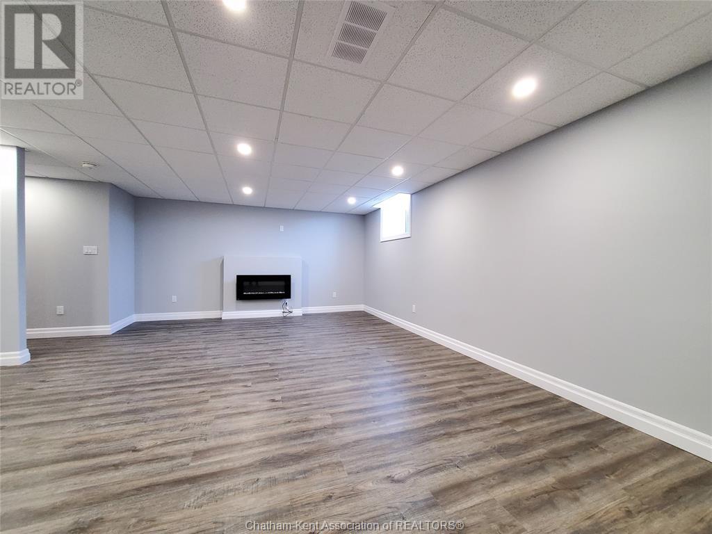 99 Kerr AVENUE