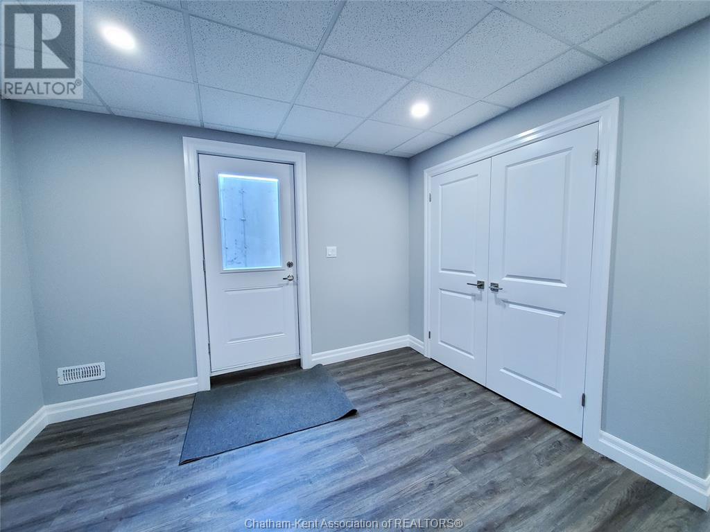 99 Kerr AVENUE