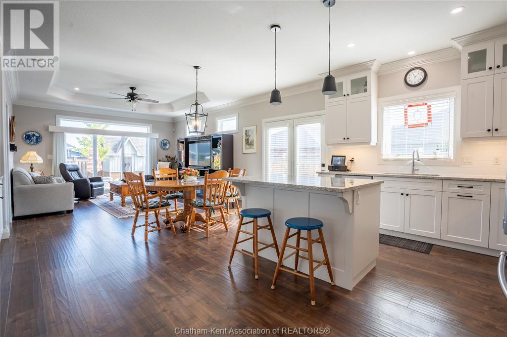 2 Bailey Ct