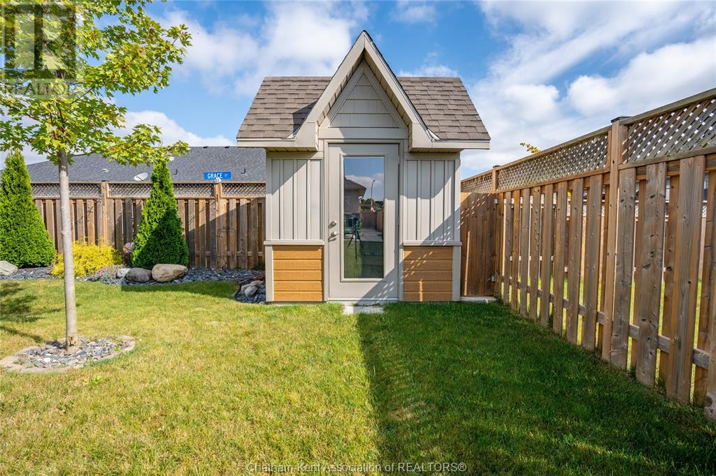 2 Bailey Ct