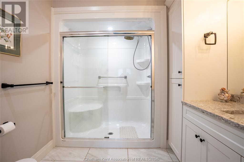 2 Bailey Ct