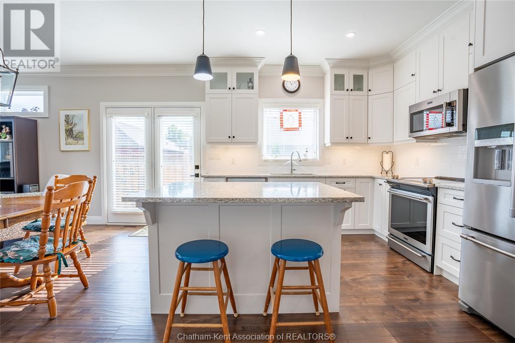 2 Bailey Ct