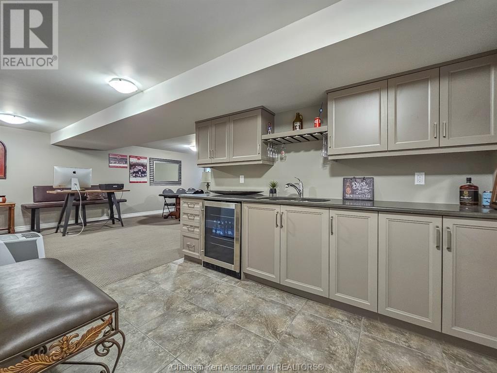 109 Cottage PLACE