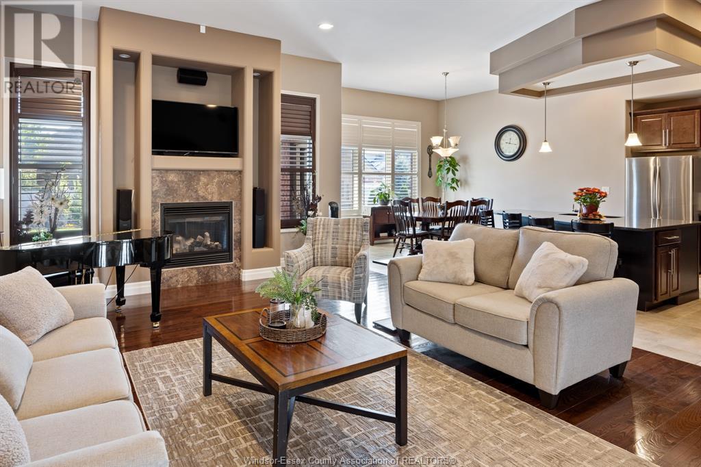 376 EVERGREEN