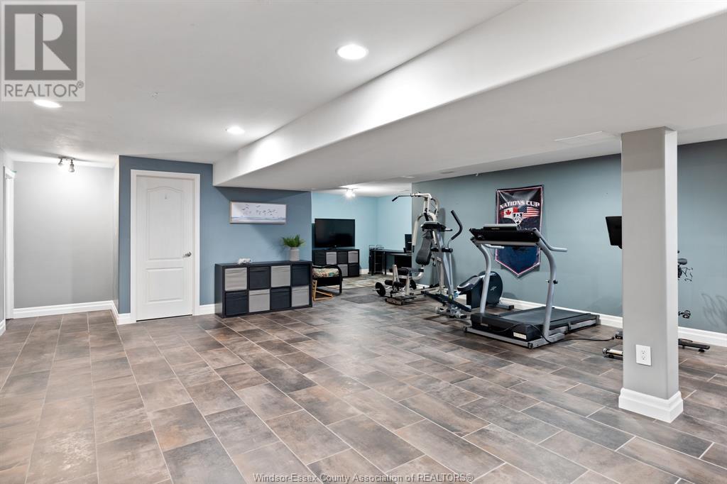 376 EVERGREEN