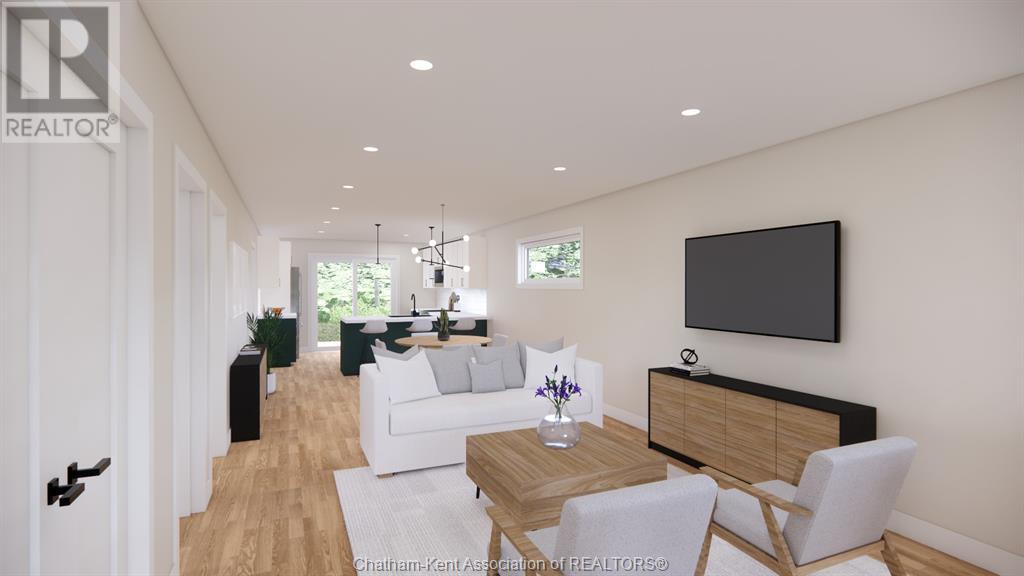 300 IRONWOOD TRAIL