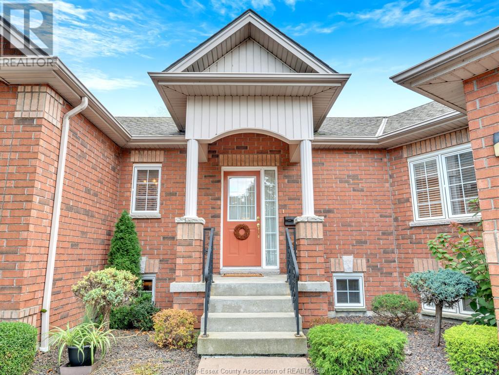 32 ROBSON ROAD Unit# 1, #1