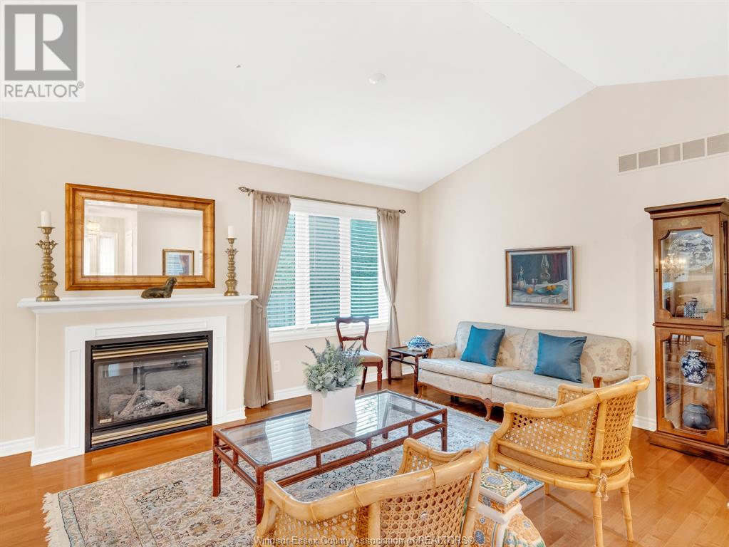 32 ROBSON ROAD Unit# 1, #1