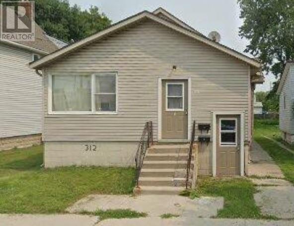 312 CONFEDERATION STREET
