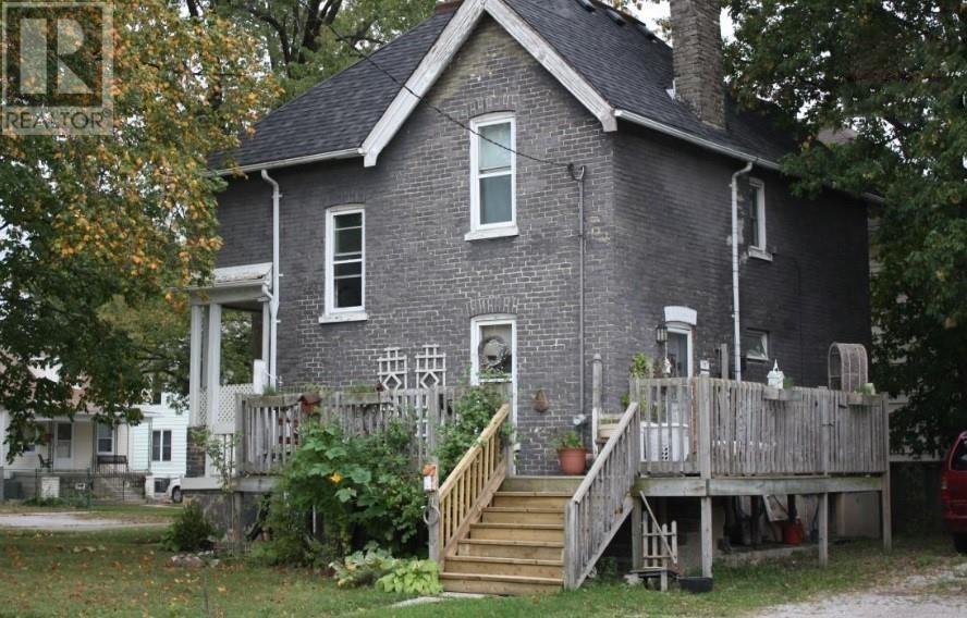 217 EMMA STREET