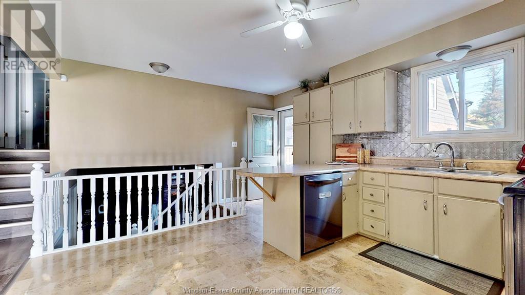 12225 VALENTE COURT