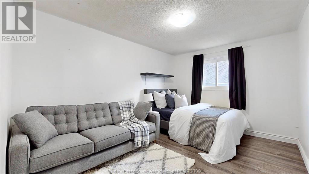 12225 VALENTE COURT