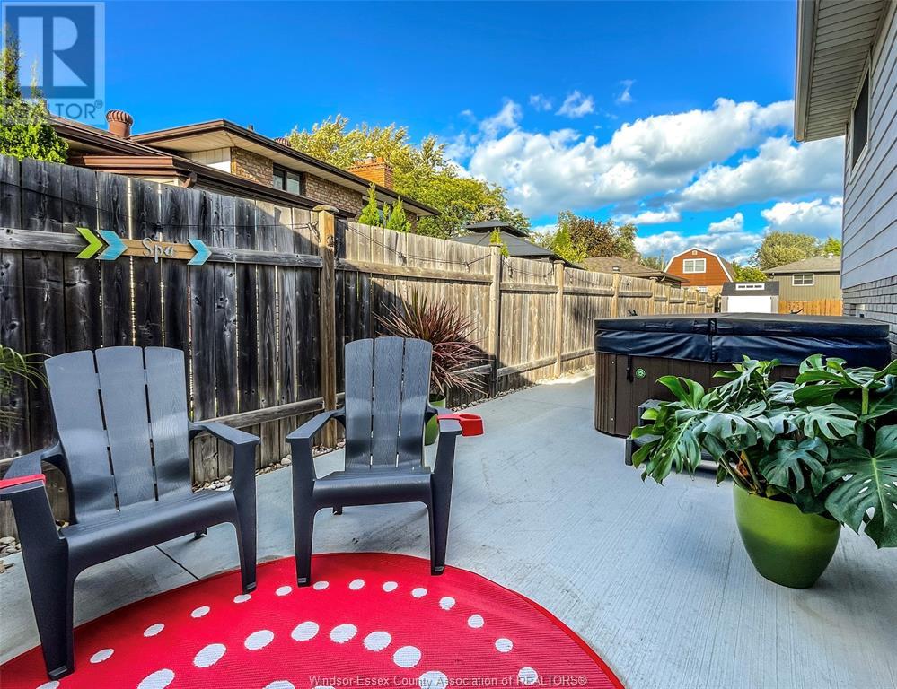 12225 VALENTE COURT