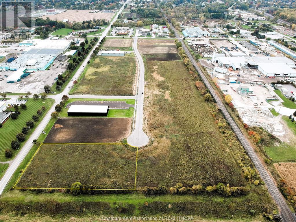 800 Junction AVENUE