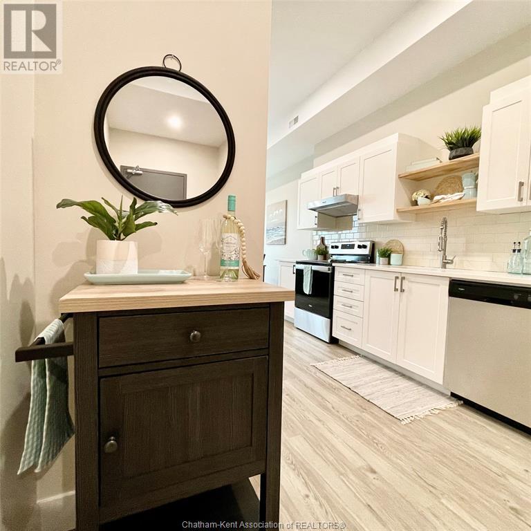 175 Churchill Park ROAD Unit# 204, #204