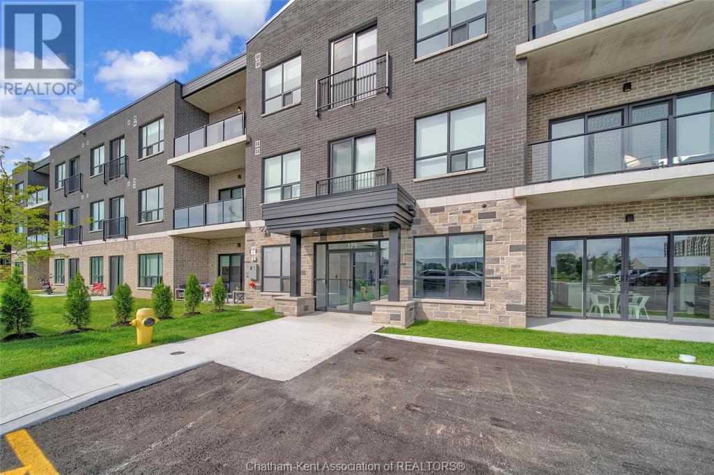 175 Churchill Park ROAD Unit# 204, #204