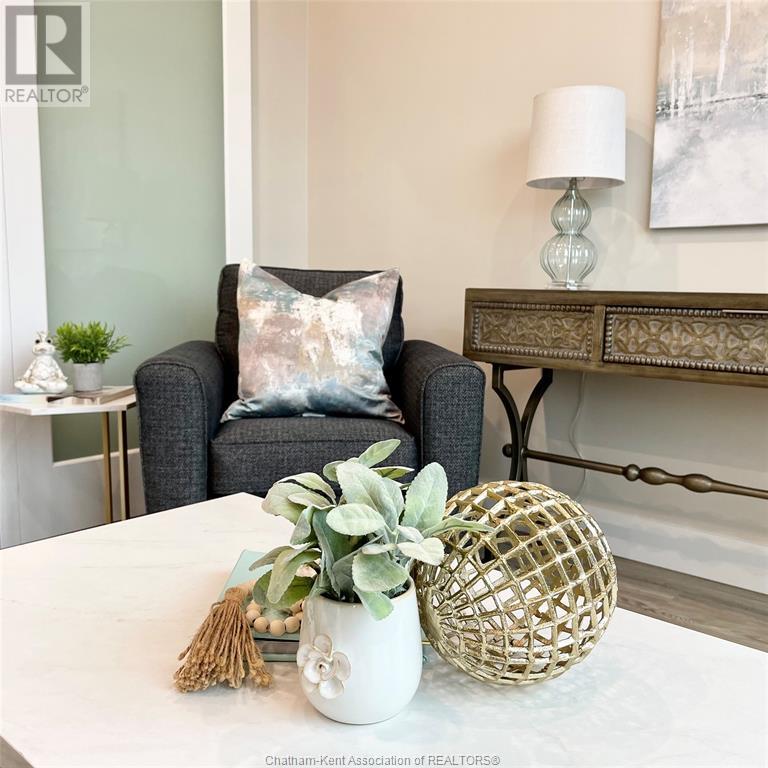 175 Churchill Park ROAD Unit# 204, #204