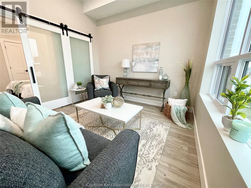 175 Churchill Park ROAD Unit# 204, #204