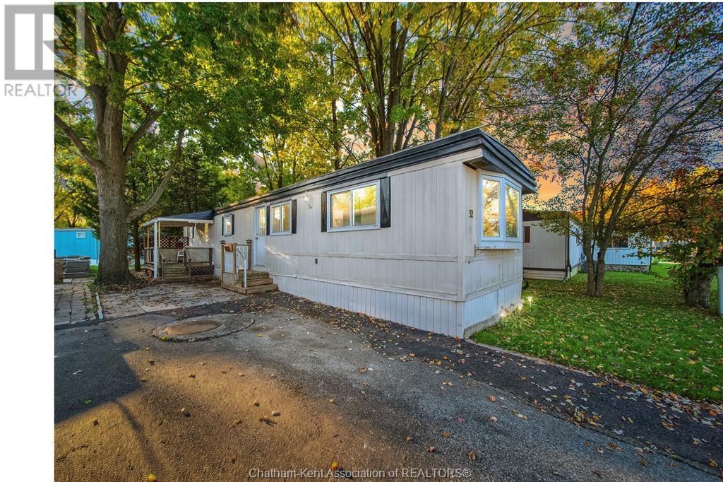 32 Regency DRIVE