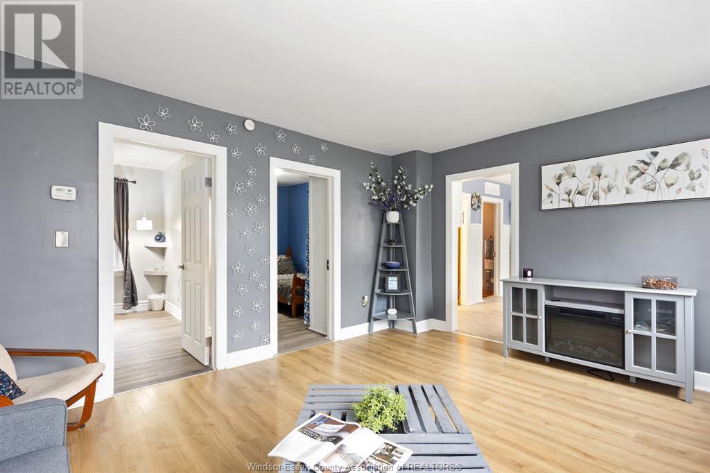 83 TISSIMAN AVENUE