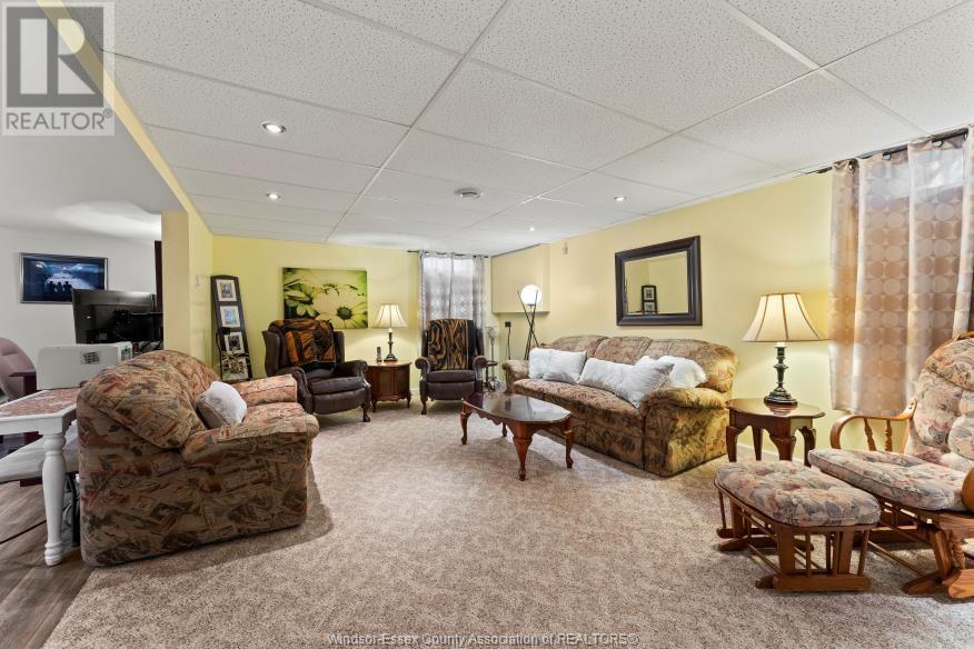 4644 CONCESSION RD 4