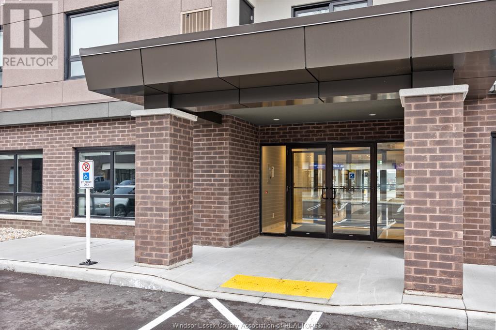 11870 TECUMSEH ROAD East Unit# 305, #305