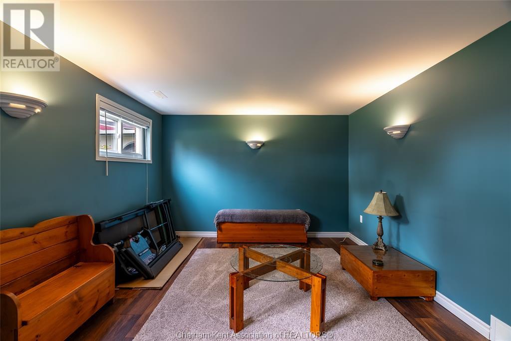 95 Cardinal CRESCENT
