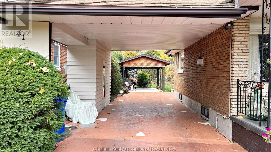 41 MAPLE STREET