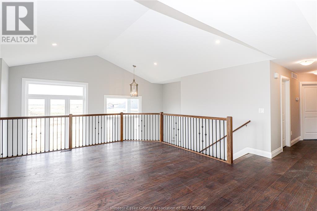 2588 MAYFAIR