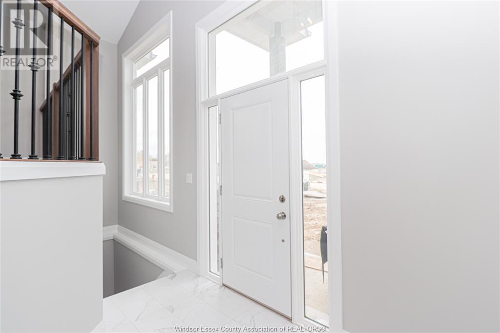 2588 MAYFAIR