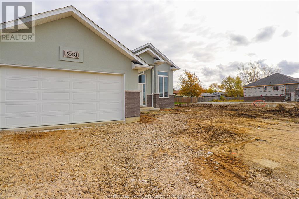 2588 MAYFAIR