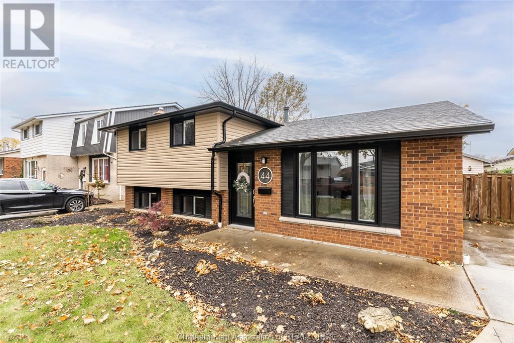 44 Rossini CRESCENT