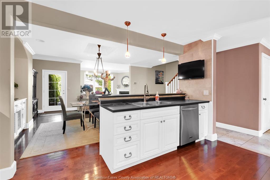 214 WHISPER CREEK CIRCLE