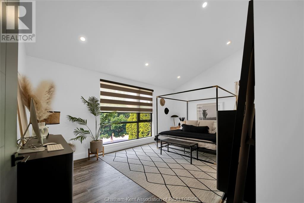11 CHURCHILL PARK ROAD