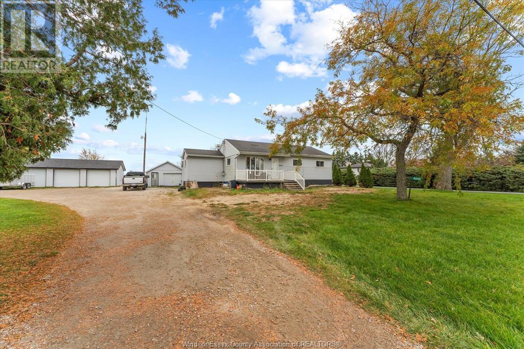 6043 CONCESSION RD 6 N