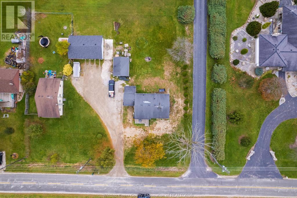 6043 CONCESSION RD 6 N