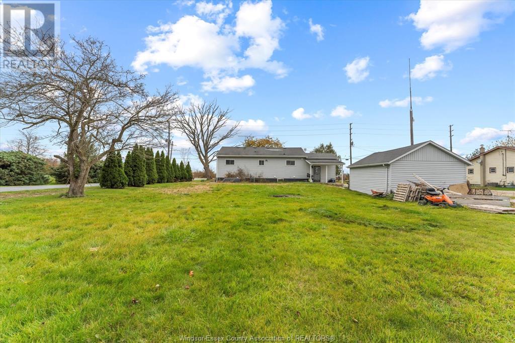 6043 CONCESSION RD 6 N